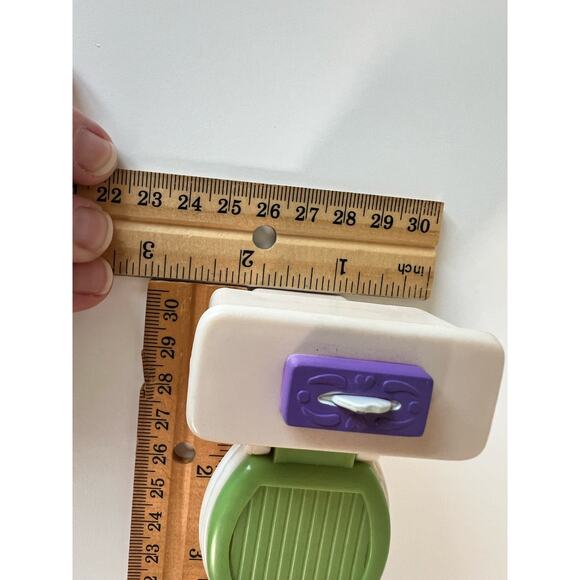 Fisher-Price Loving Family Dollhouse Bathroom Toilet Green Lid Opens - Picture 3 of 6